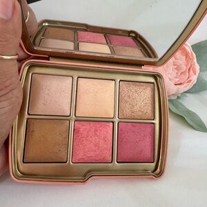 HOURGLASS AMBIENT LIGHTING EDIT UNLOCKED ELEPHANT